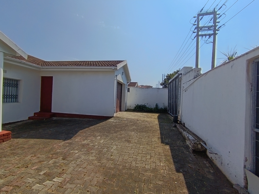 3 Bedroom Property for Sale in Haven Hills Eastern Cape